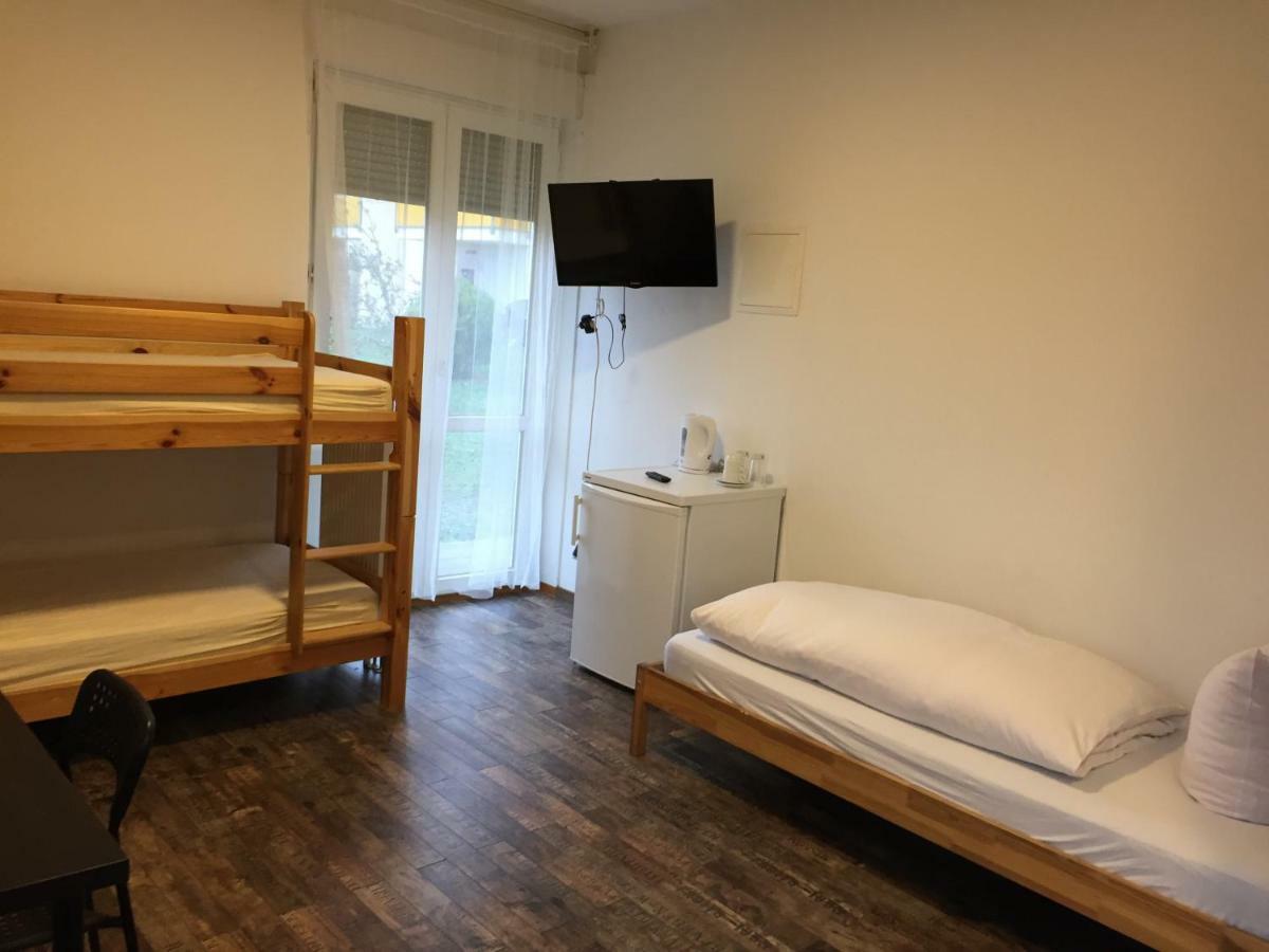 Pension Amira Fürth Esterno foto